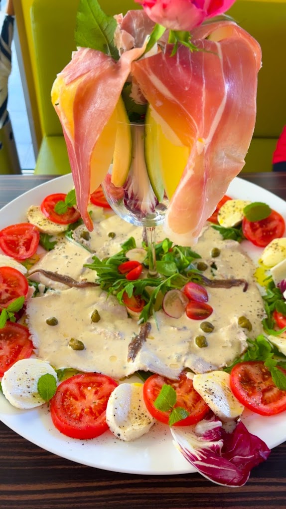 {"eId":"1138685953676846","CameraPosition":1}